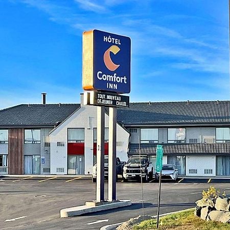 Comfort Inn Rouyn-Noranda Exterior foto
