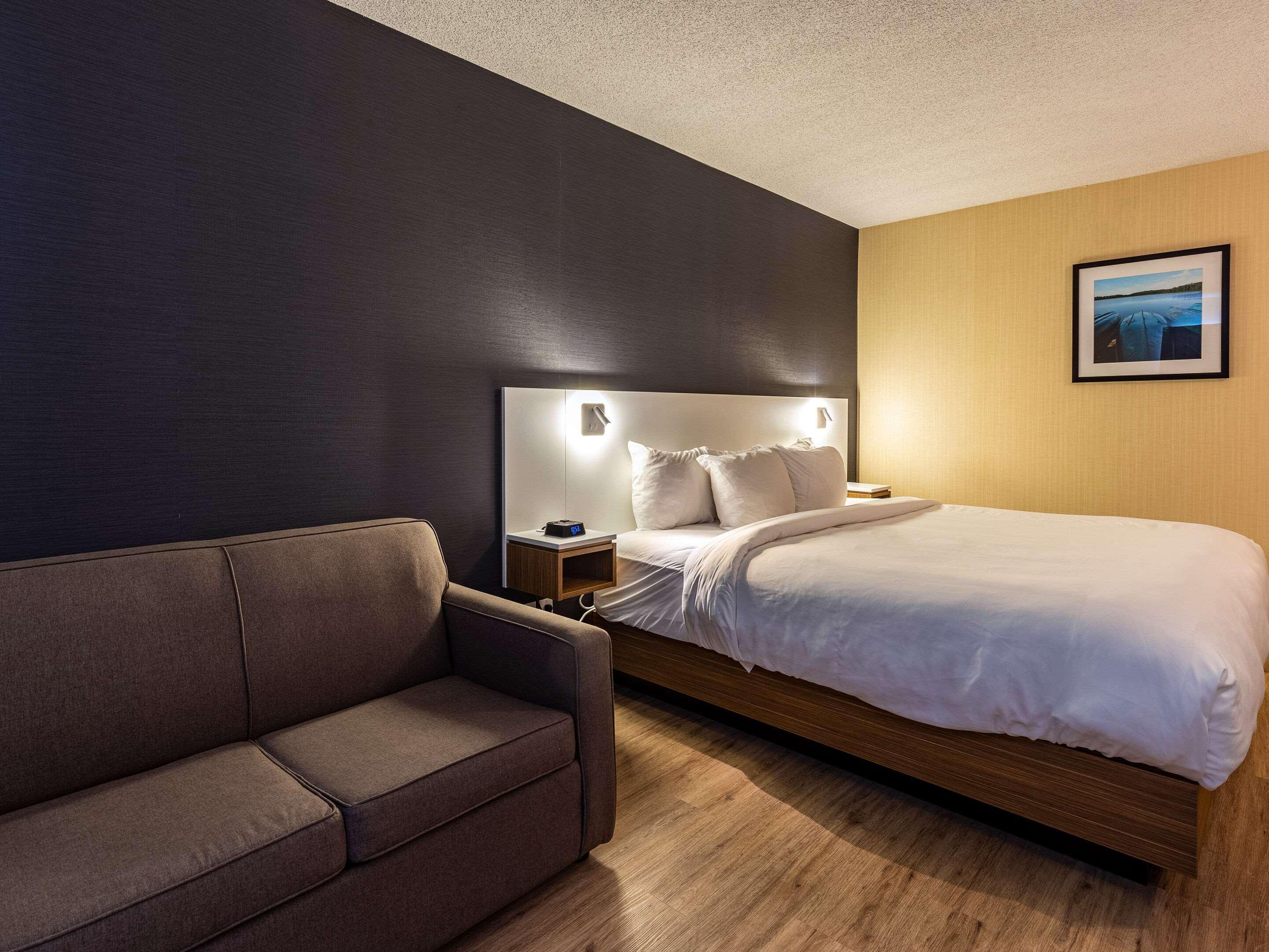 Comfort Inn Rouyn-Noranda Exterior foto