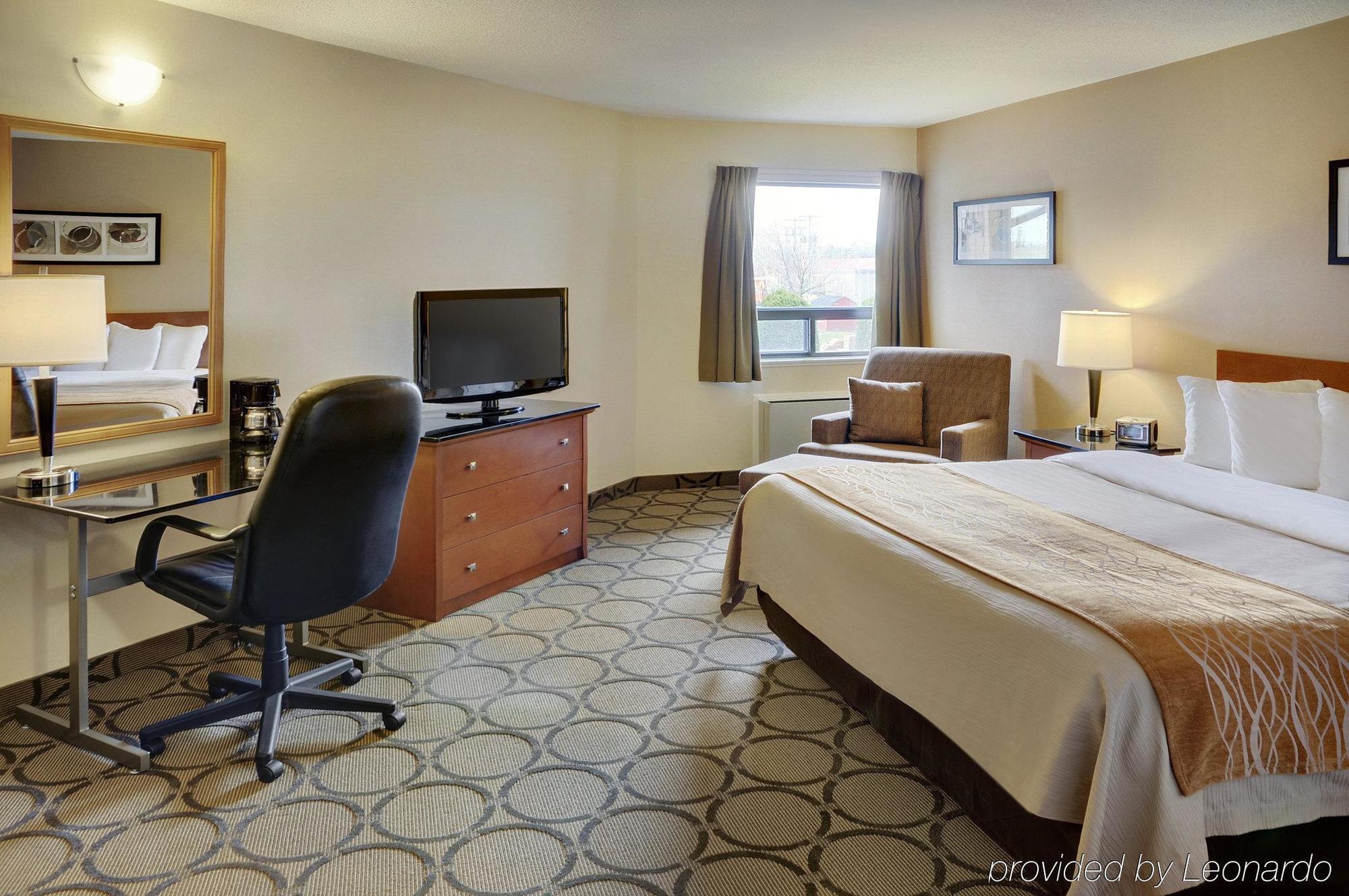 Comfort Inn Rouyn-Noranda Exterior foto